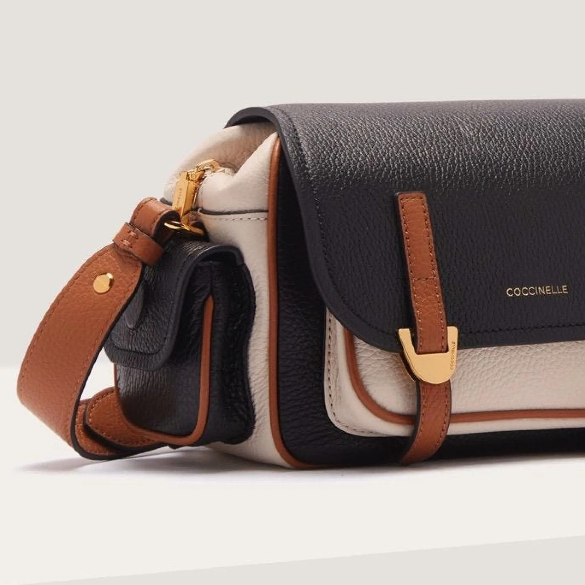 Coccinelle Campus Tricolor Small